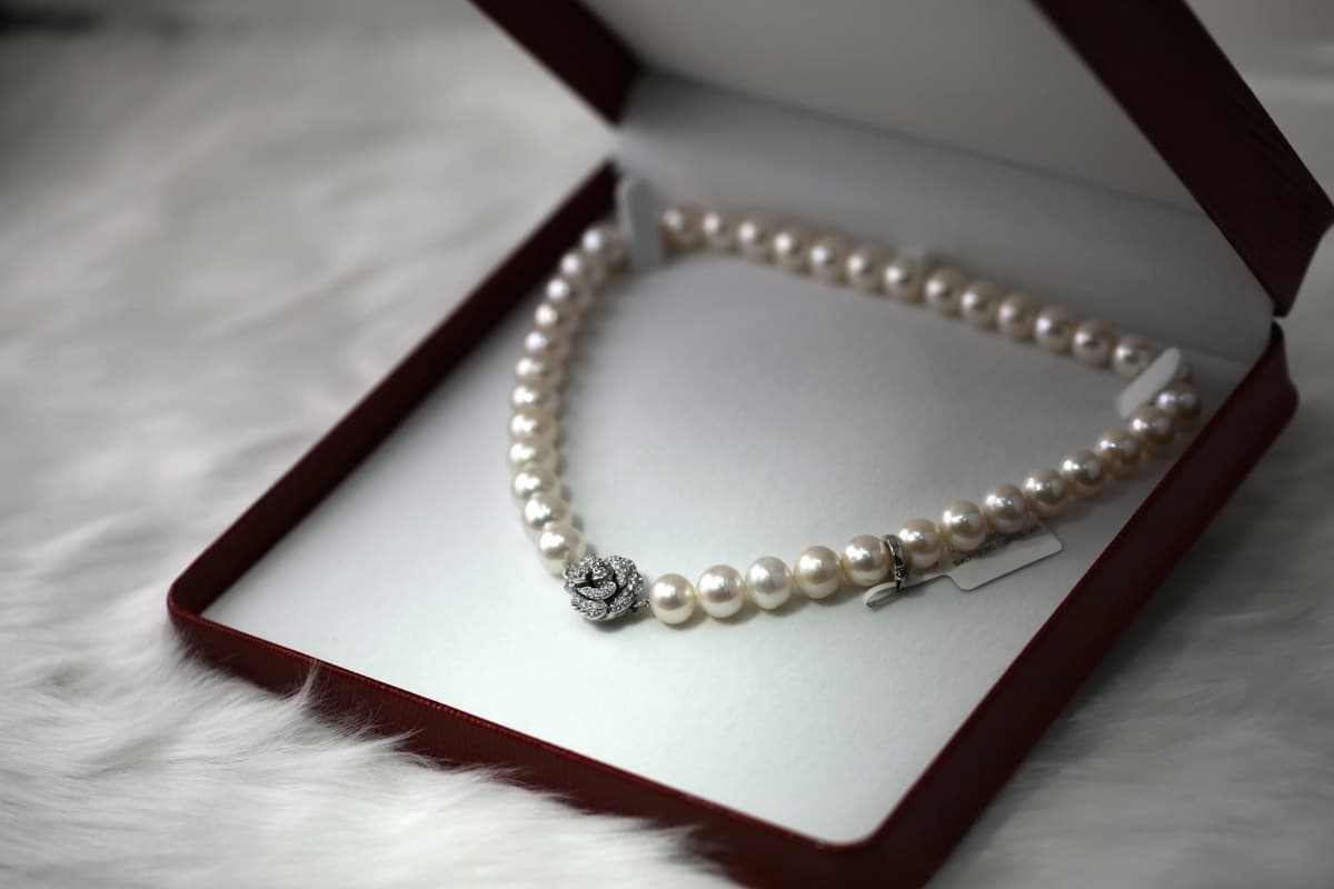Aina Pearl Necklace — demo jewellery design